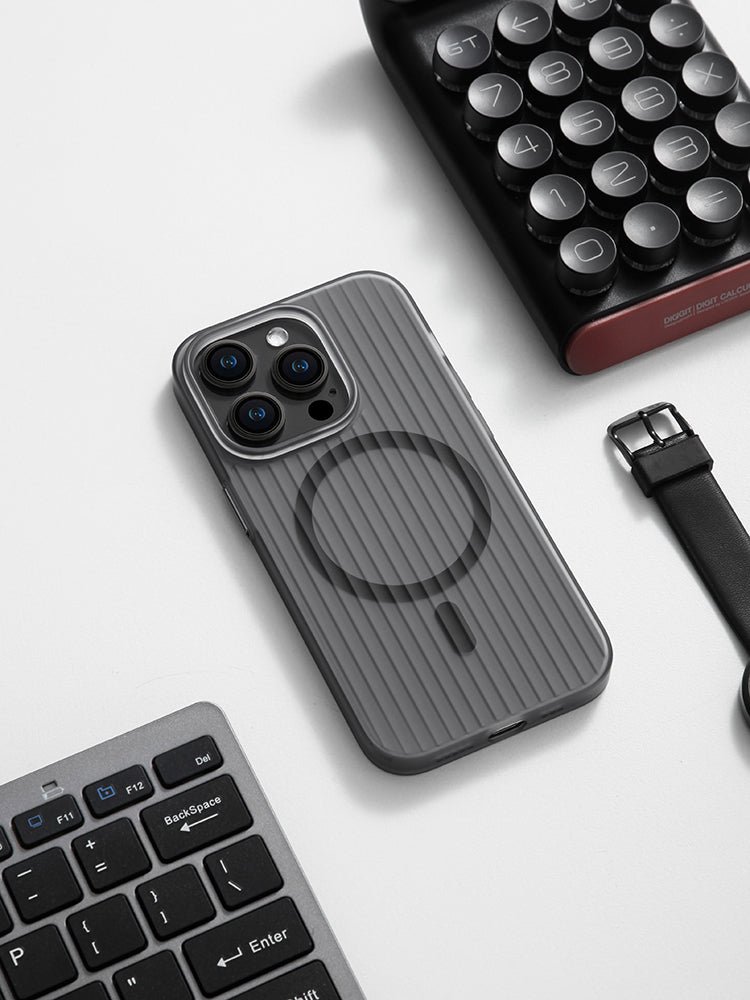 High-end Simple Striped Case For Iphone - Image 2